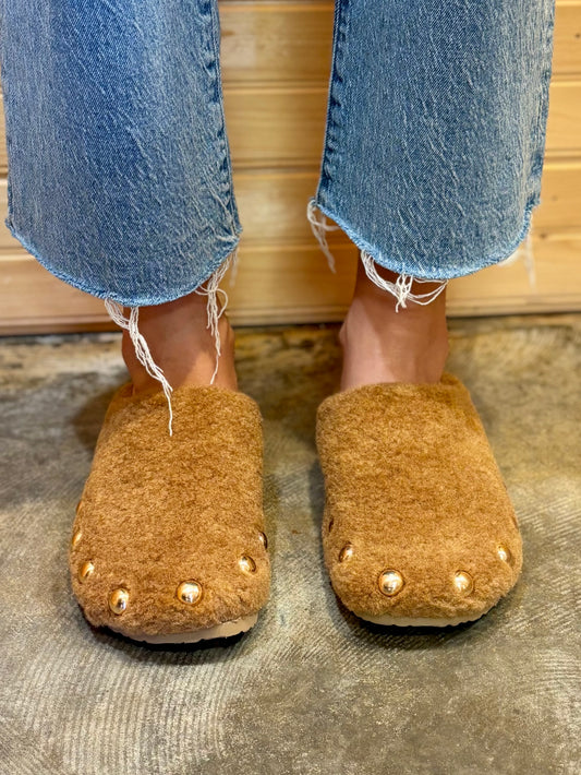 Fluffy Brown Gold Stud Slipper
